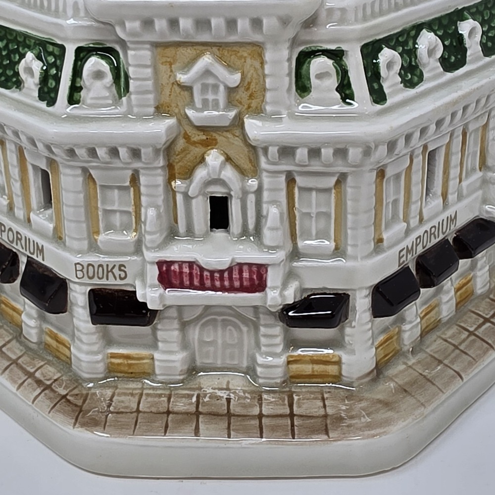 Vintage Sears 1988 Disney Magic Kingdom Collection ~ Main Street Emporium #30703 - Picture 6 of 16